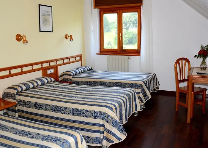 El Capitan Hotel Onís